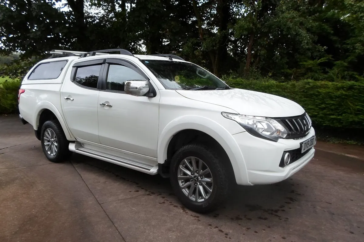 Mitsubishi L200 no vat - Image 1