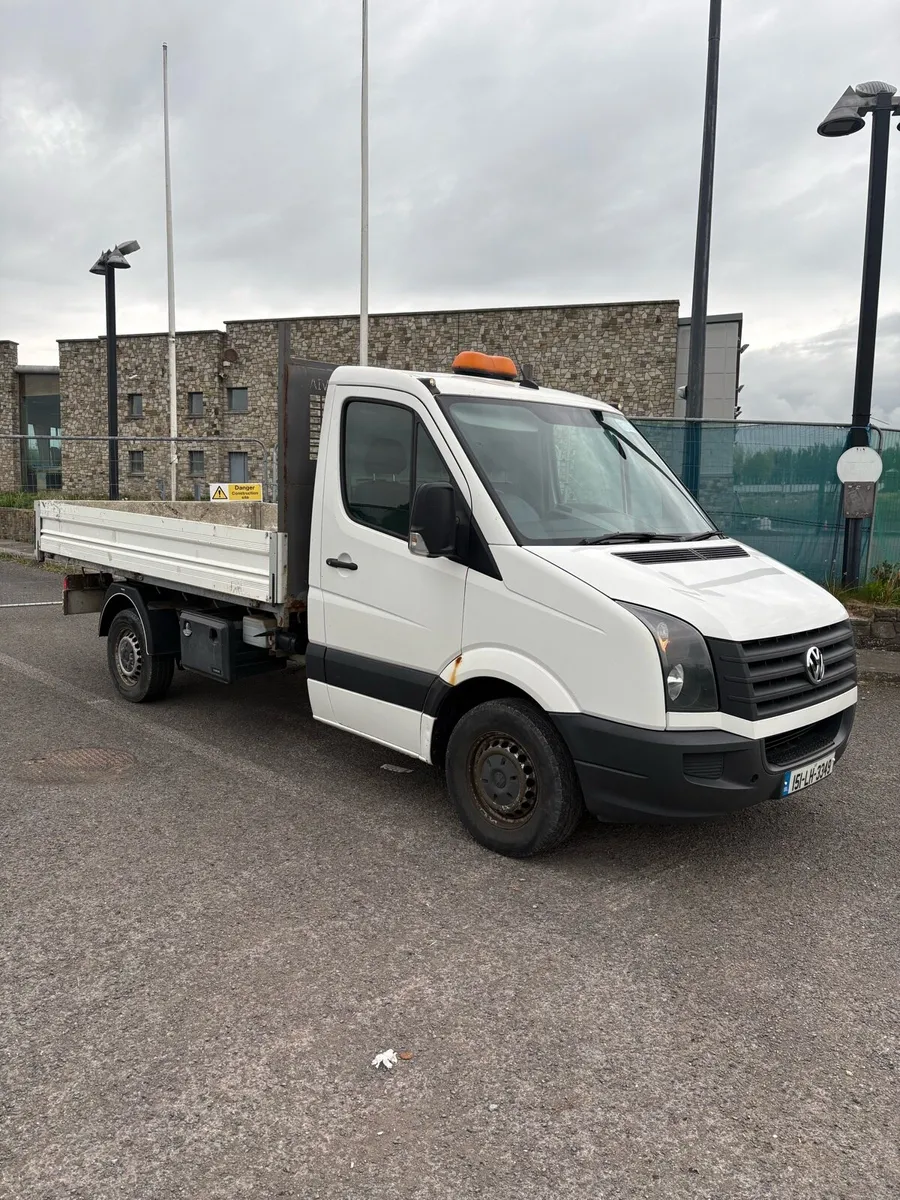 Volkswagen Crafter Tipper - Image 2