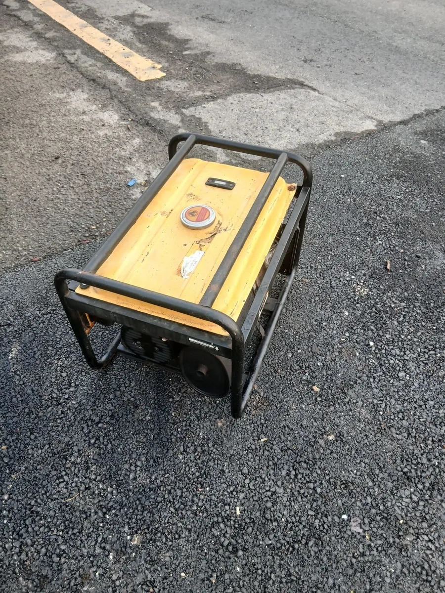 ROK 2500 generator working 100-percent - Image 3