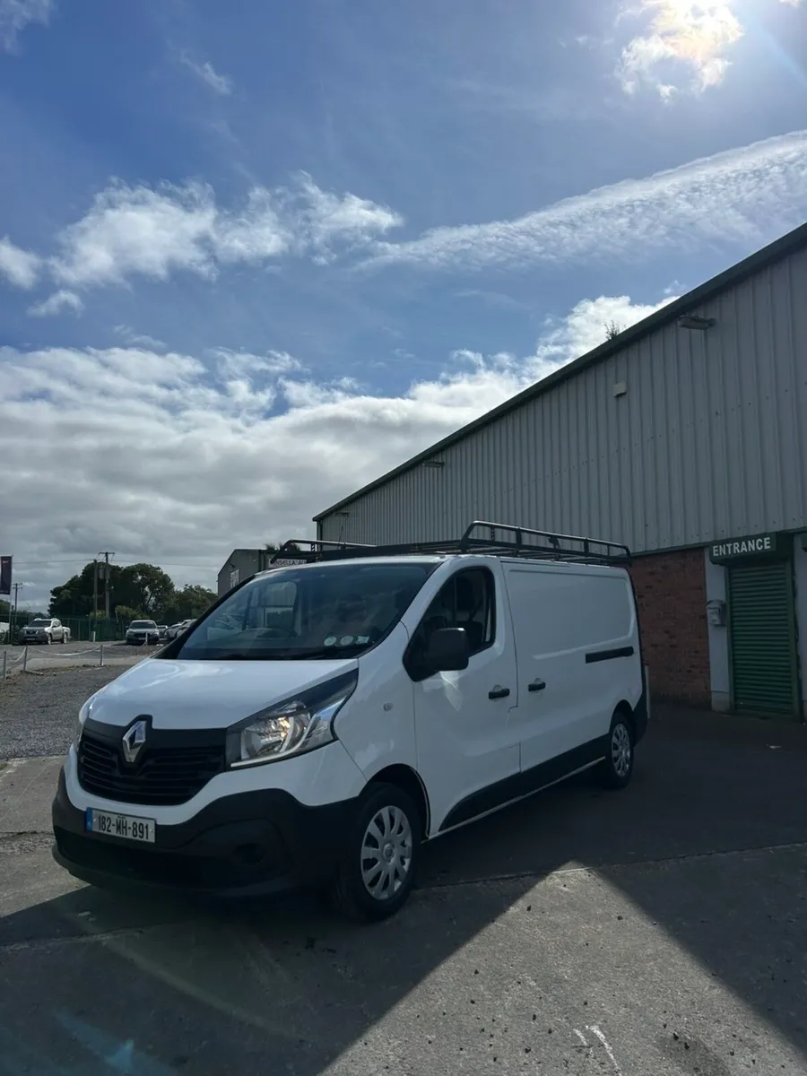 Renault traffic - Image 2