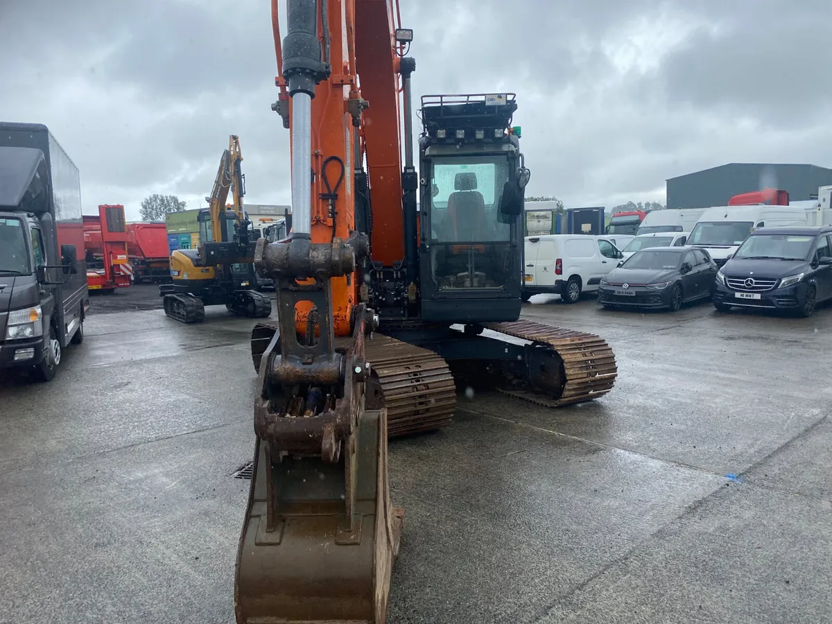 2021 Doosan DX140LCR 4800 hours - Image 3
