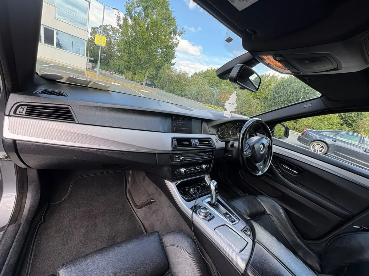 BMW F11 520D - Image 4