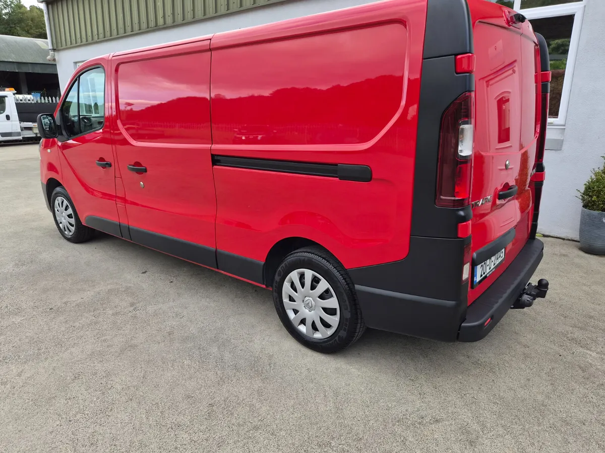 Renault Trafic 2020 lwb - Image 2