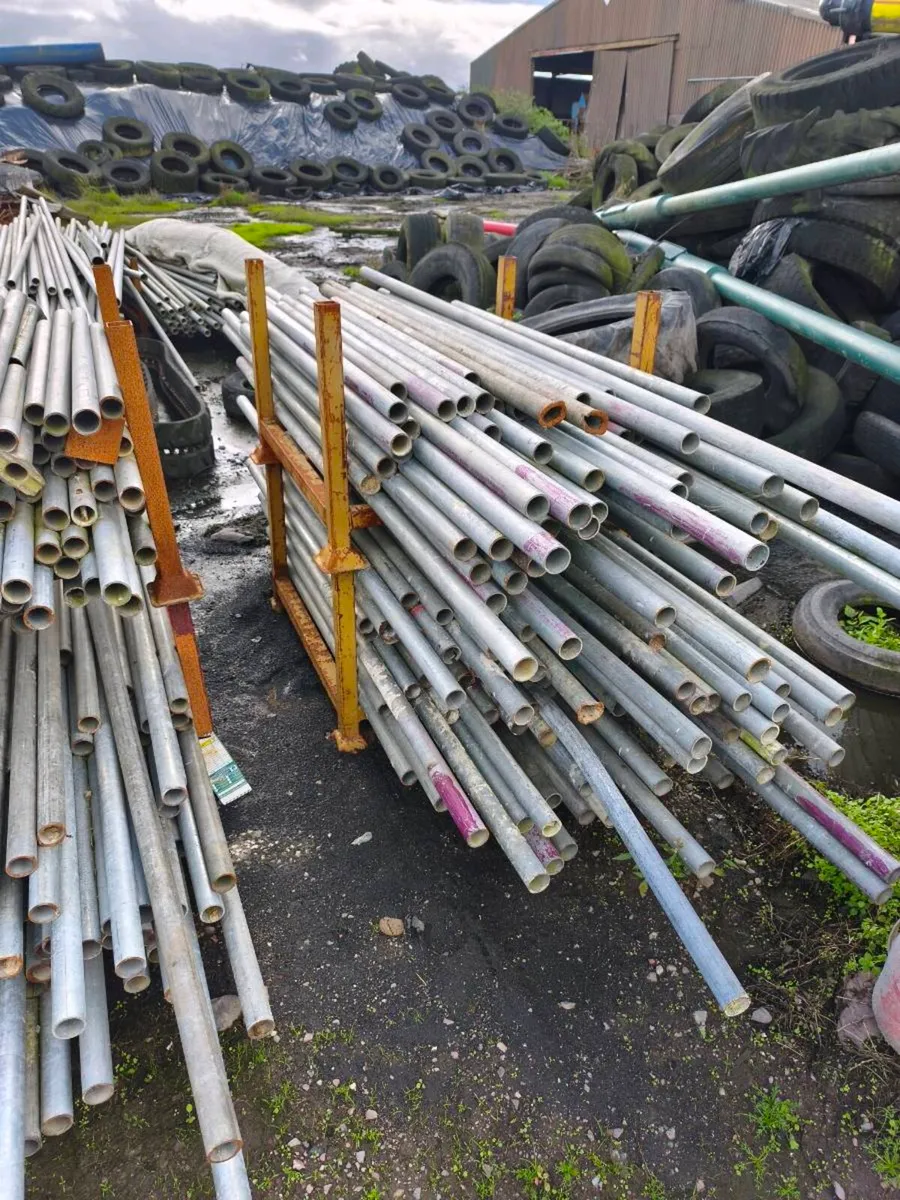 Tube and fitting scaffolding - Image 2