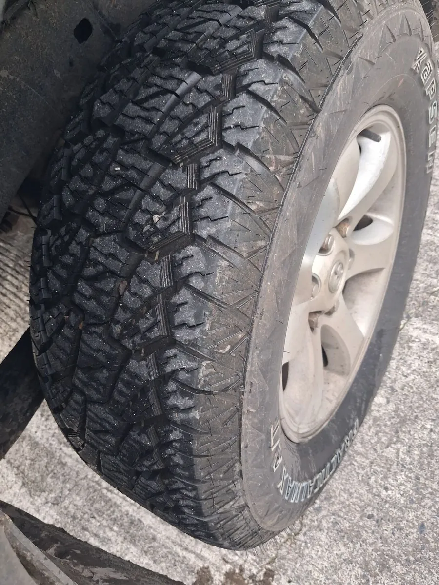 Toyota Hilux 2008 - Image 4