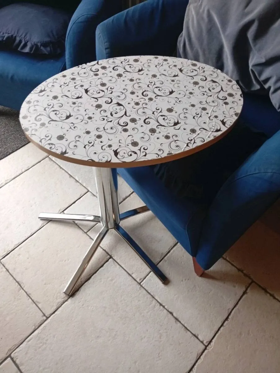 Swivel table  560 x 390mm height 625mm - Image 1