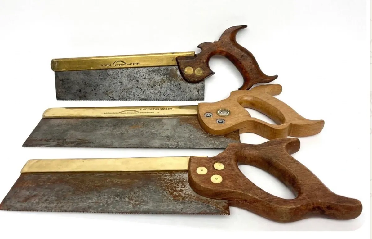 Three vintage handsaws - Image 1