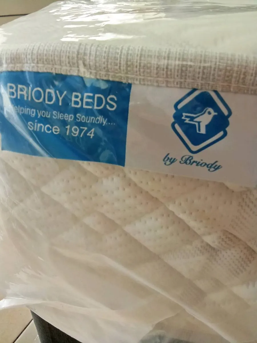 New single bed with mattress - Image 1