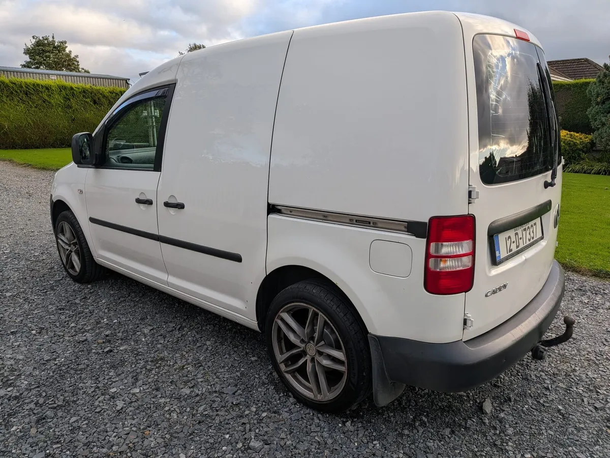 Volkswagen Caddy - Image 4