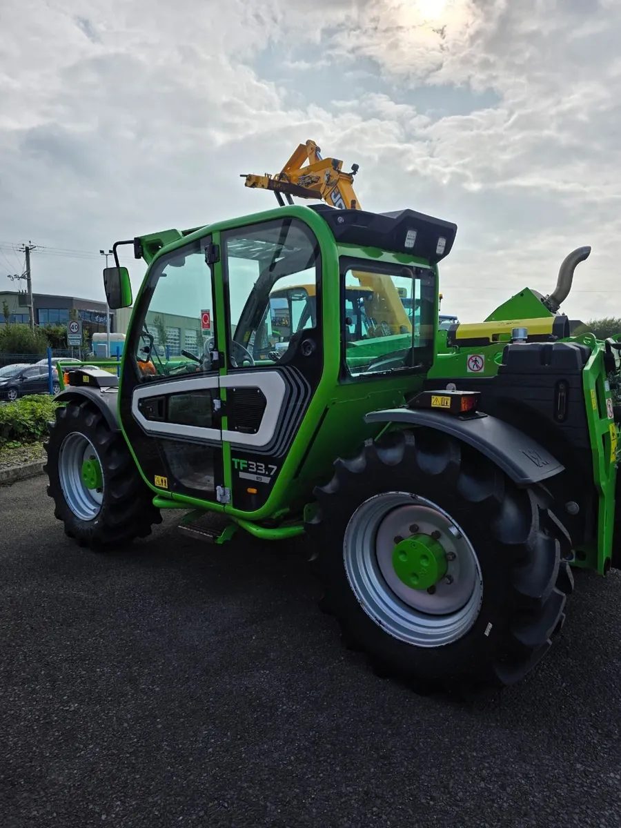 2021 Merlo TF33.7 Turbo Farmer - Image 2