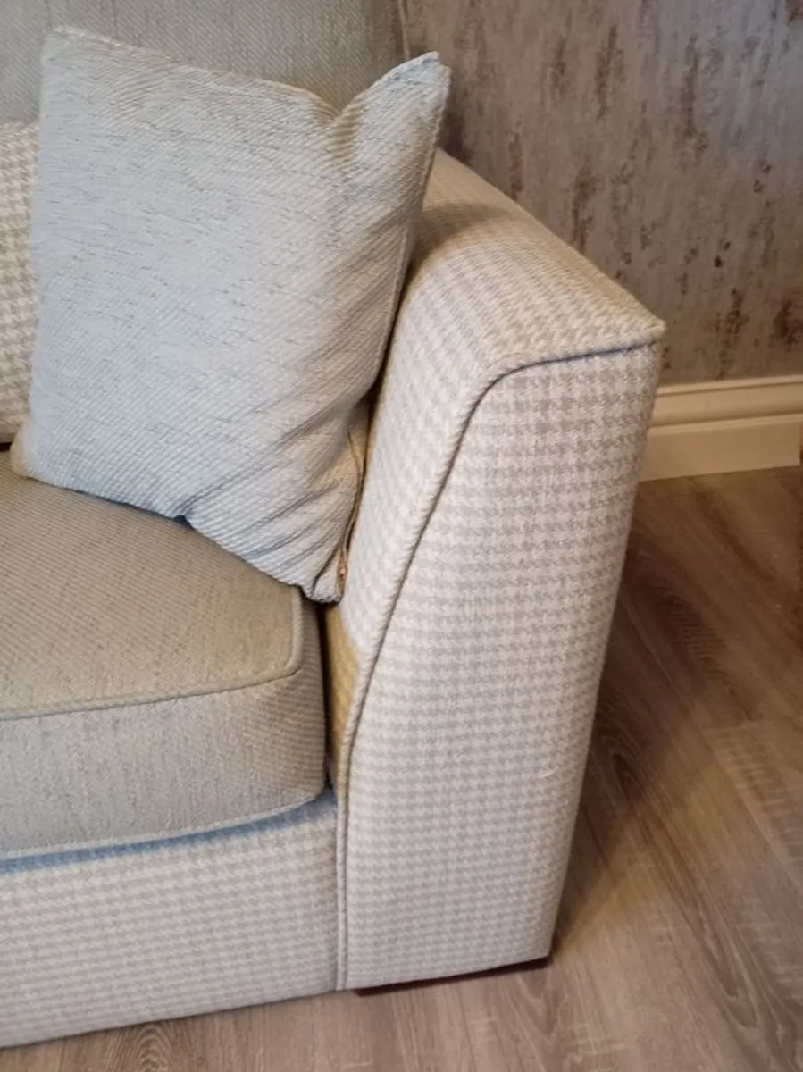 Suite - Image 3