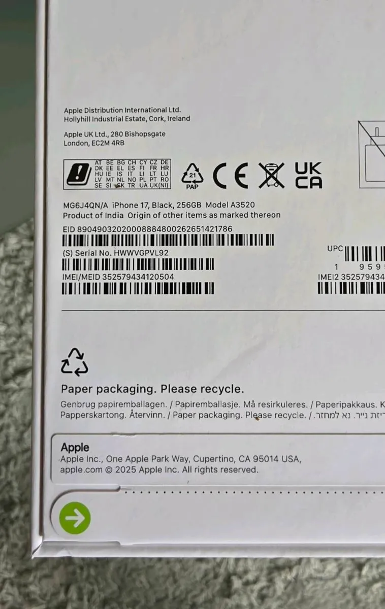 Apple Iphone 17 256GB IRISH - Image 3