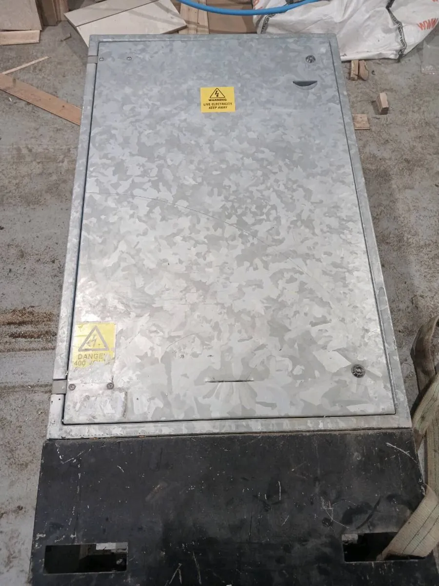 External Mini Pillar - Image 1