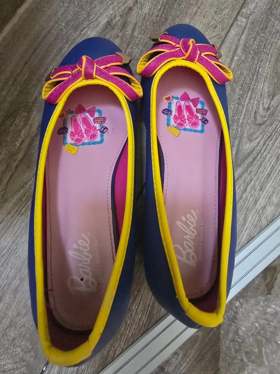Girl's shoes - Image 2