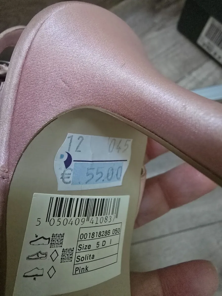 Shoes - Image 2