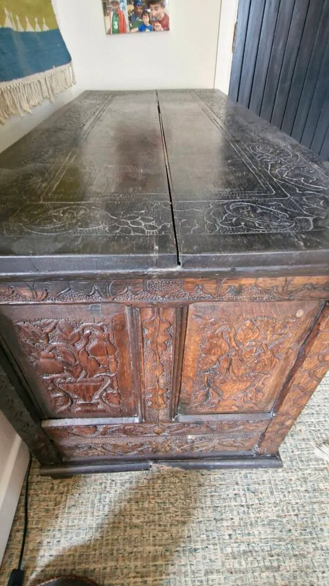 Antique wooden storage chest - Image 4