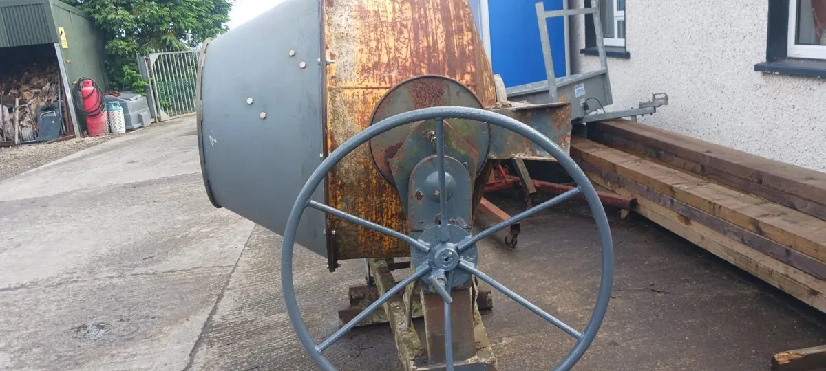 Benford Diesel Cement Mixer - Image 2