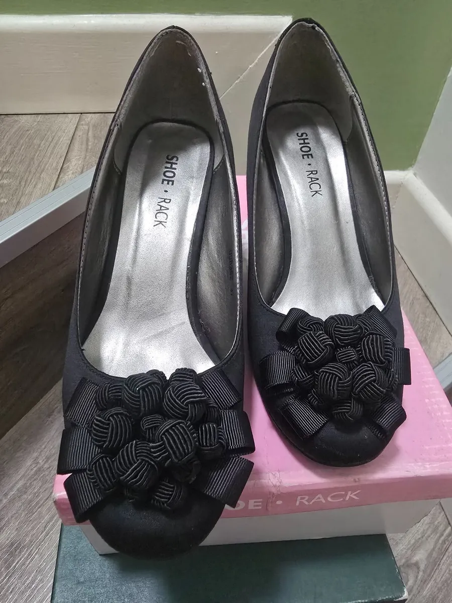 Shoes - Image 4
