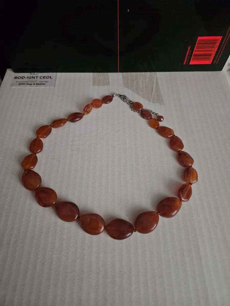 Necklace Costume Jewelry - Image 1