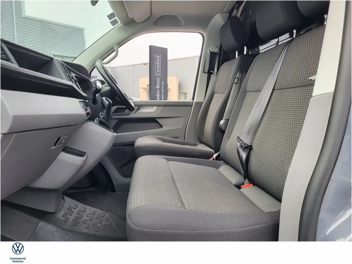 Volkswagen Transporter T6 30 PVL HL 2.0 TDI 150BHP - Image 4