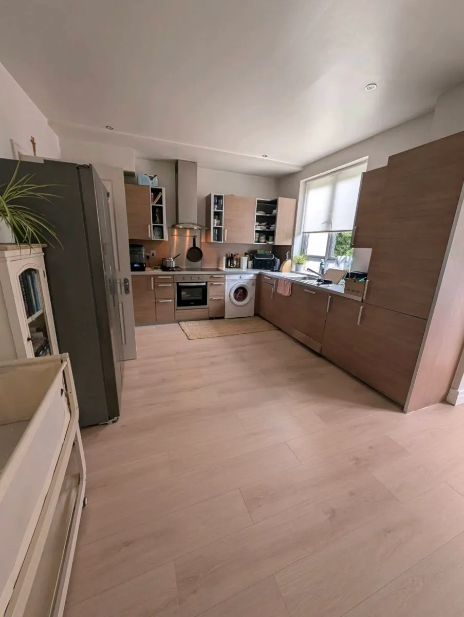 Kitchen - Image 1