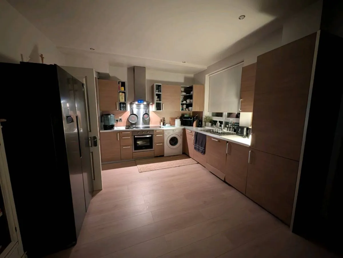 Kitchen - Image 3