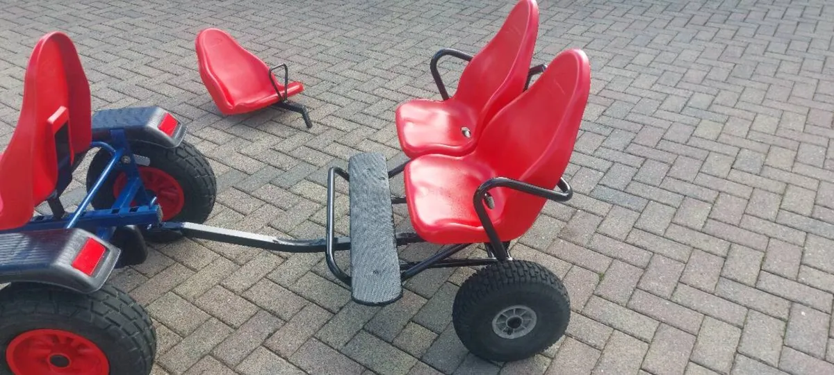 Berg Two seater trailer - Image 4