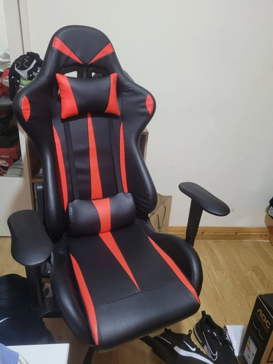 Gaming chairs - Image 1