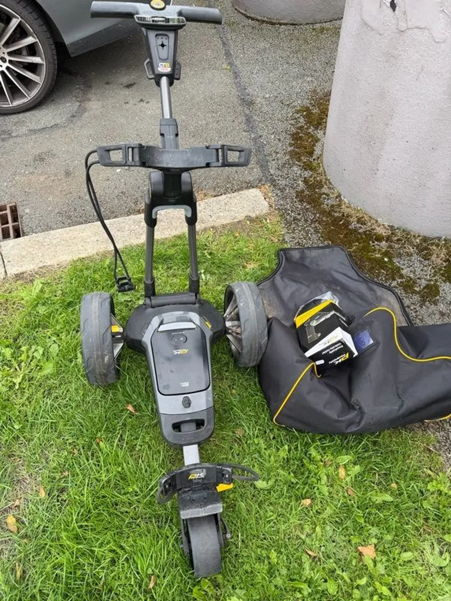 powakaddy CT8 - Image 1