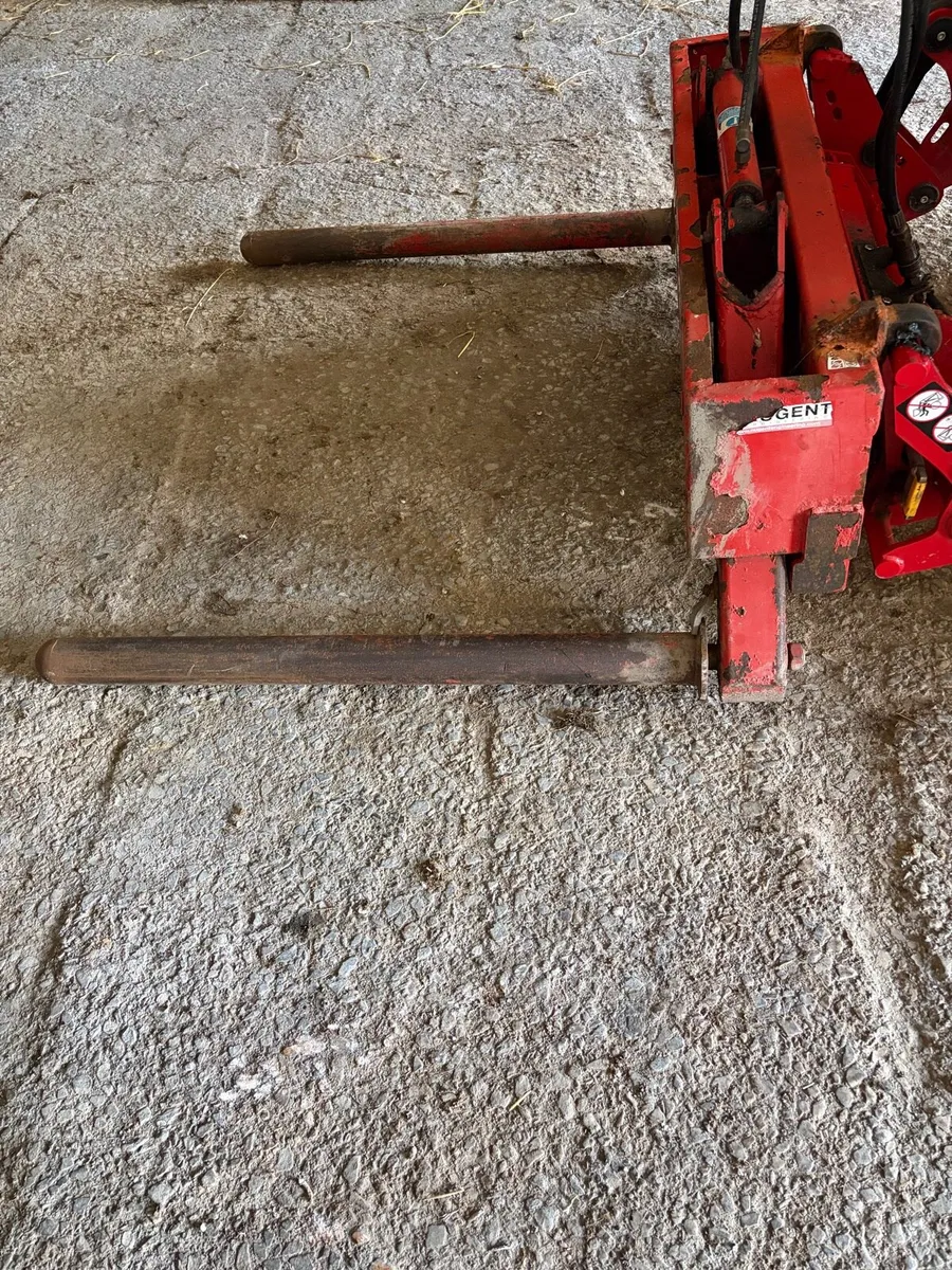 Bale handler - Image 3