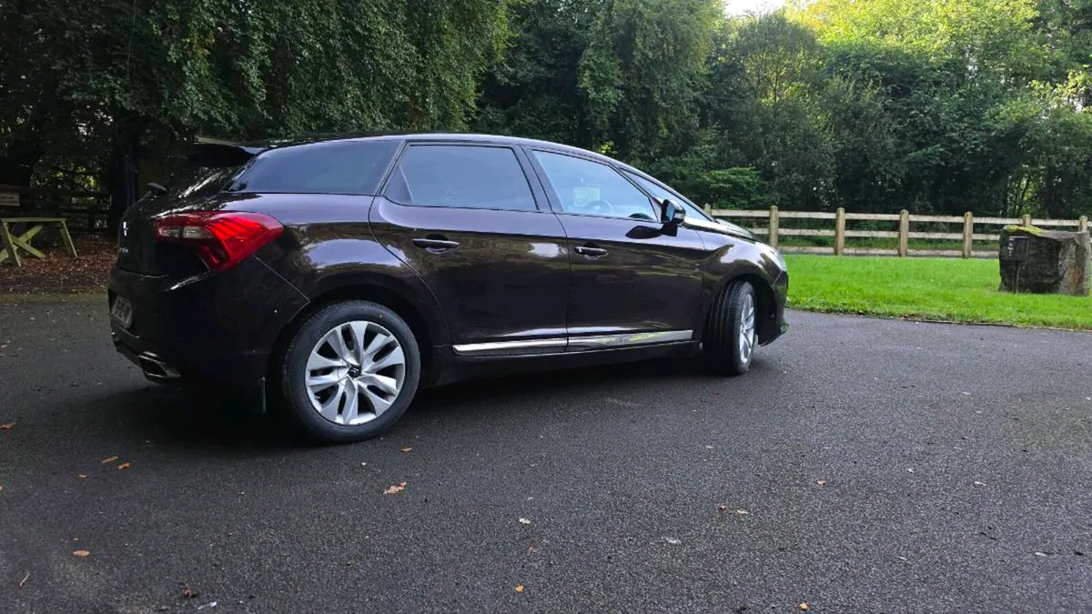 DS5 Citroën - Image 2