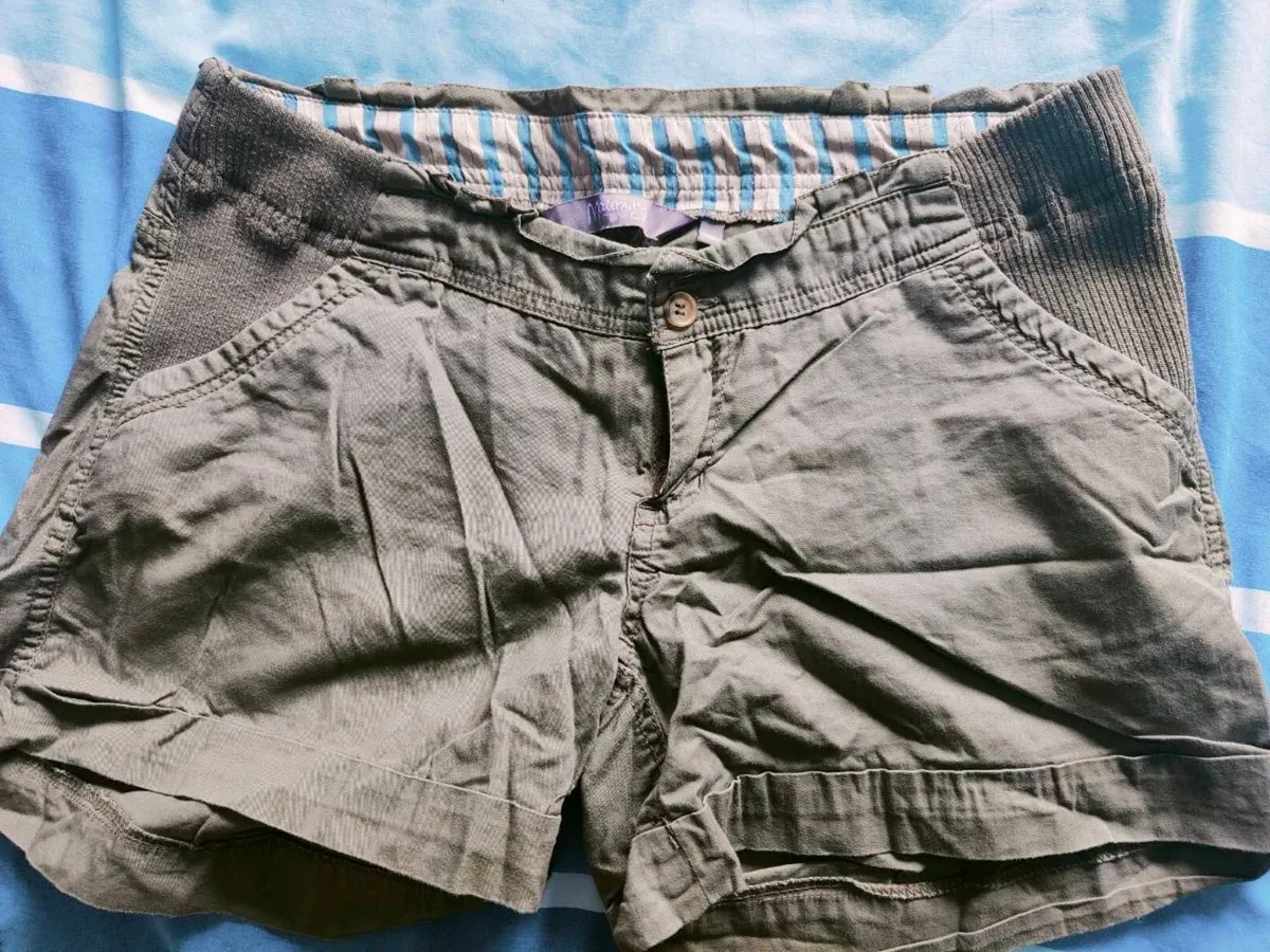 Maternity skirt and shorts - Image 4
