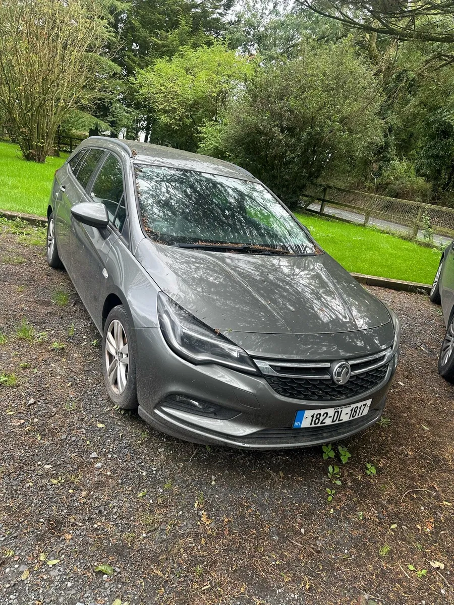2018  opel Astra and 2015 diesel - Image 1