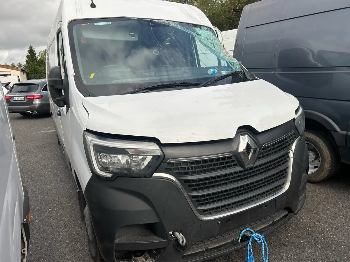 2022 Renault master not recorded - Image 2