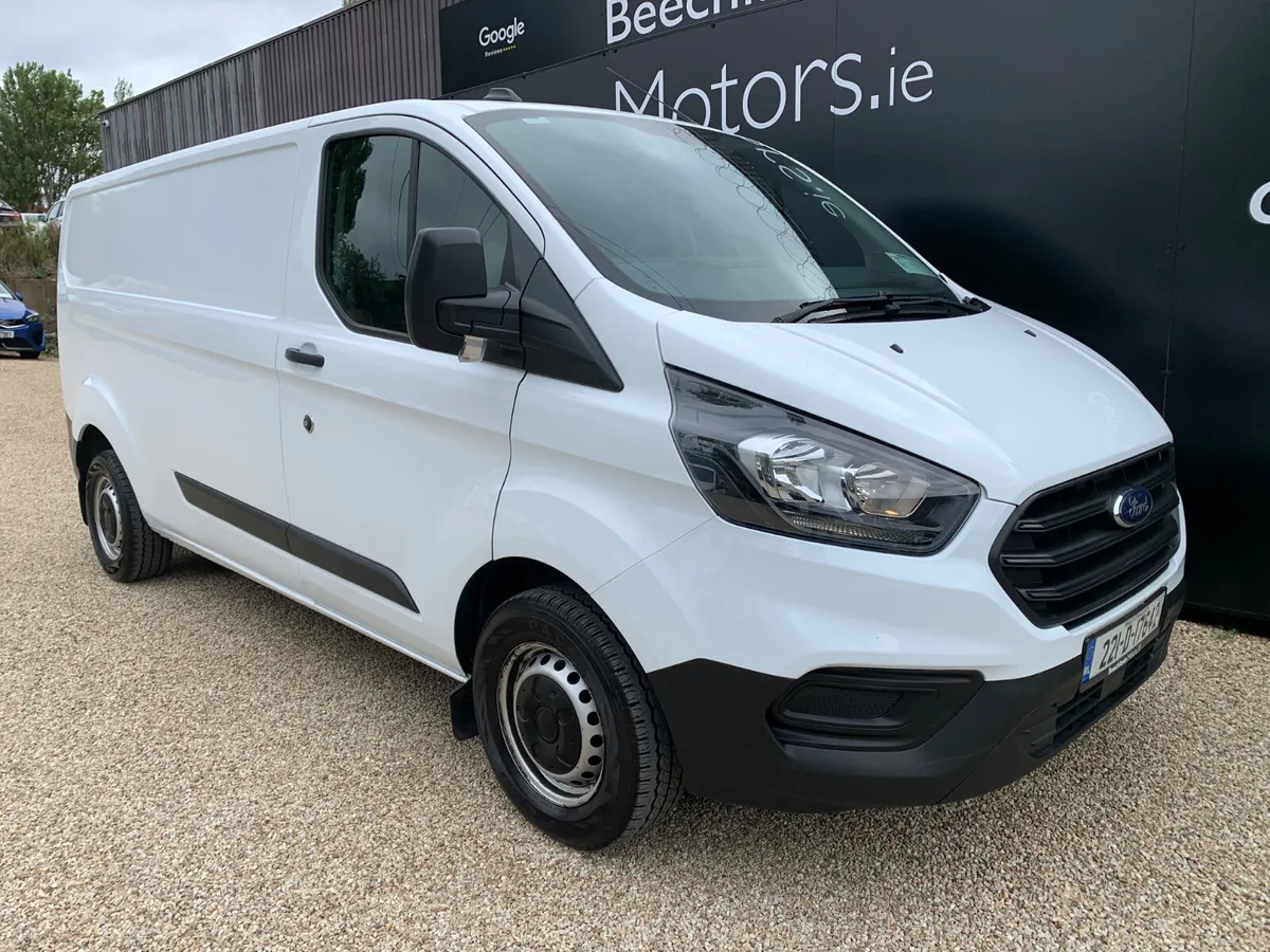 Custom 2.0tdci 130PS LWB // FULL SERVICE HISTORY / - Image 1