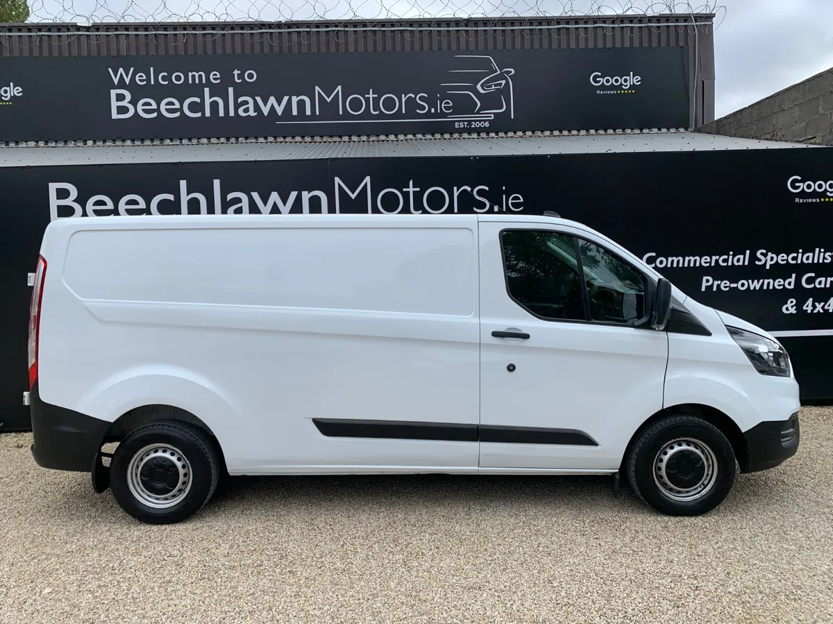 Custom 2.0tdci 130PS LWB // FULL SERVICE HISTORY / - Image 2