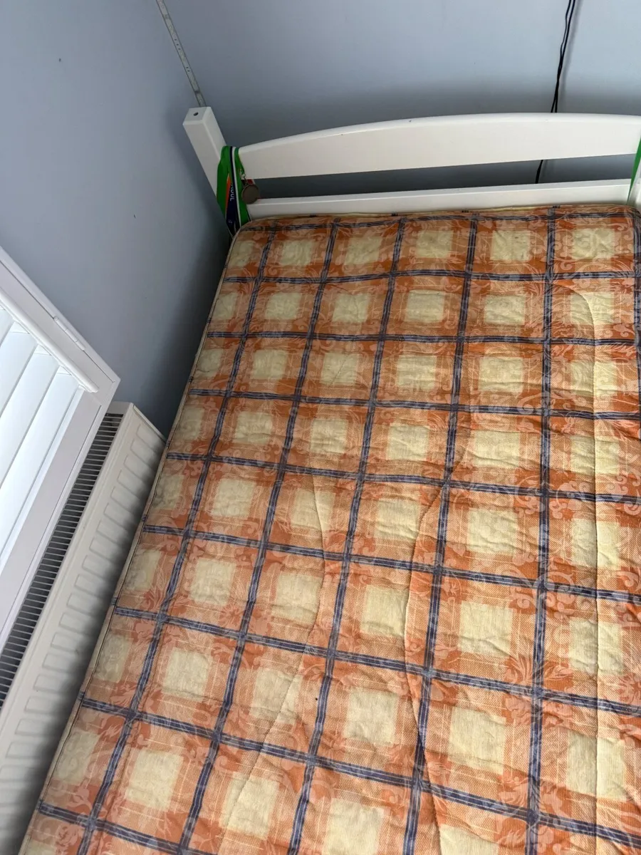 Single bed - free - Image 1