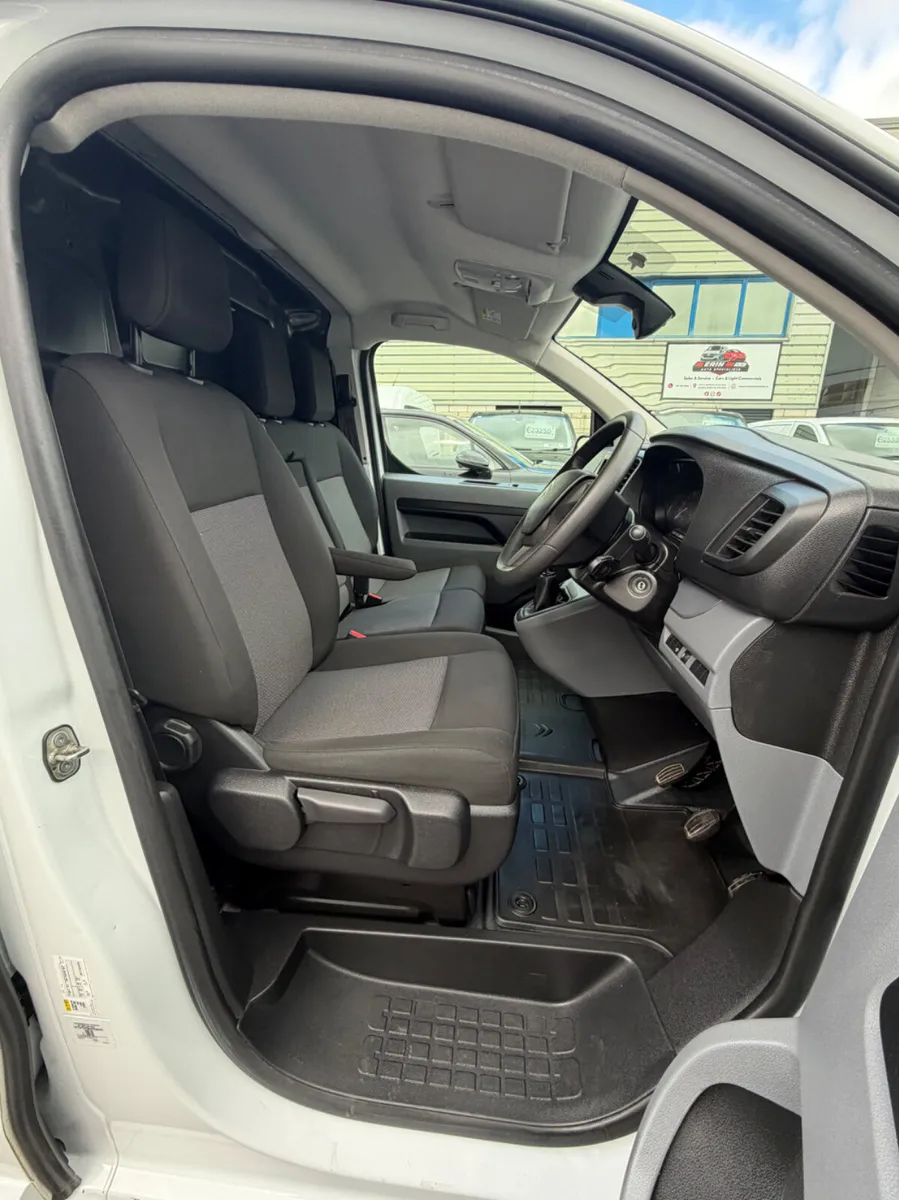 2022 Citroen Dispatch 2.0 Litre LWB - Image 4