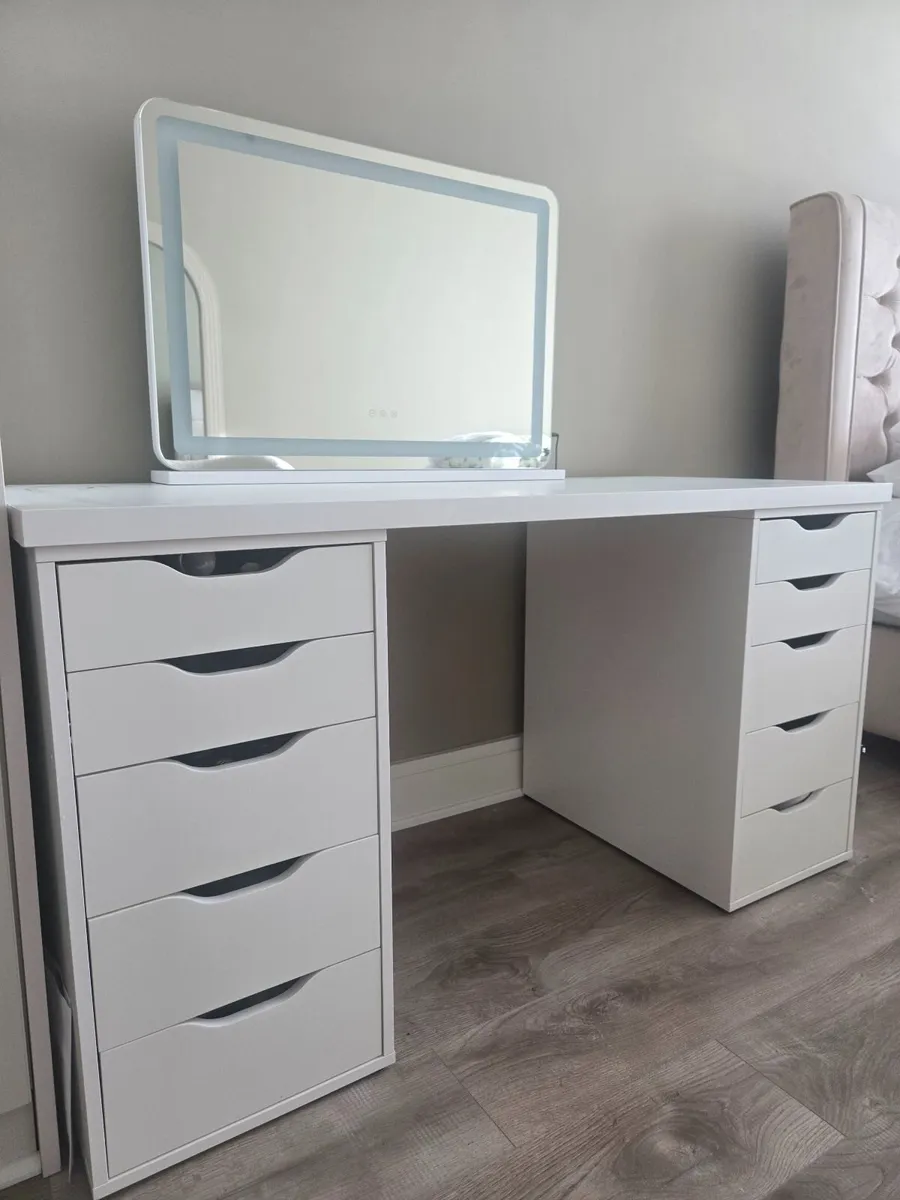 Make up table & Vanity Mirror - Image 3