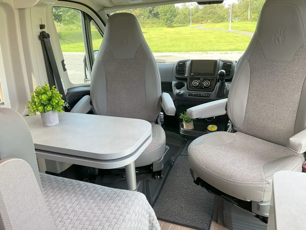 Etrusco 540 Campervan - Image 2