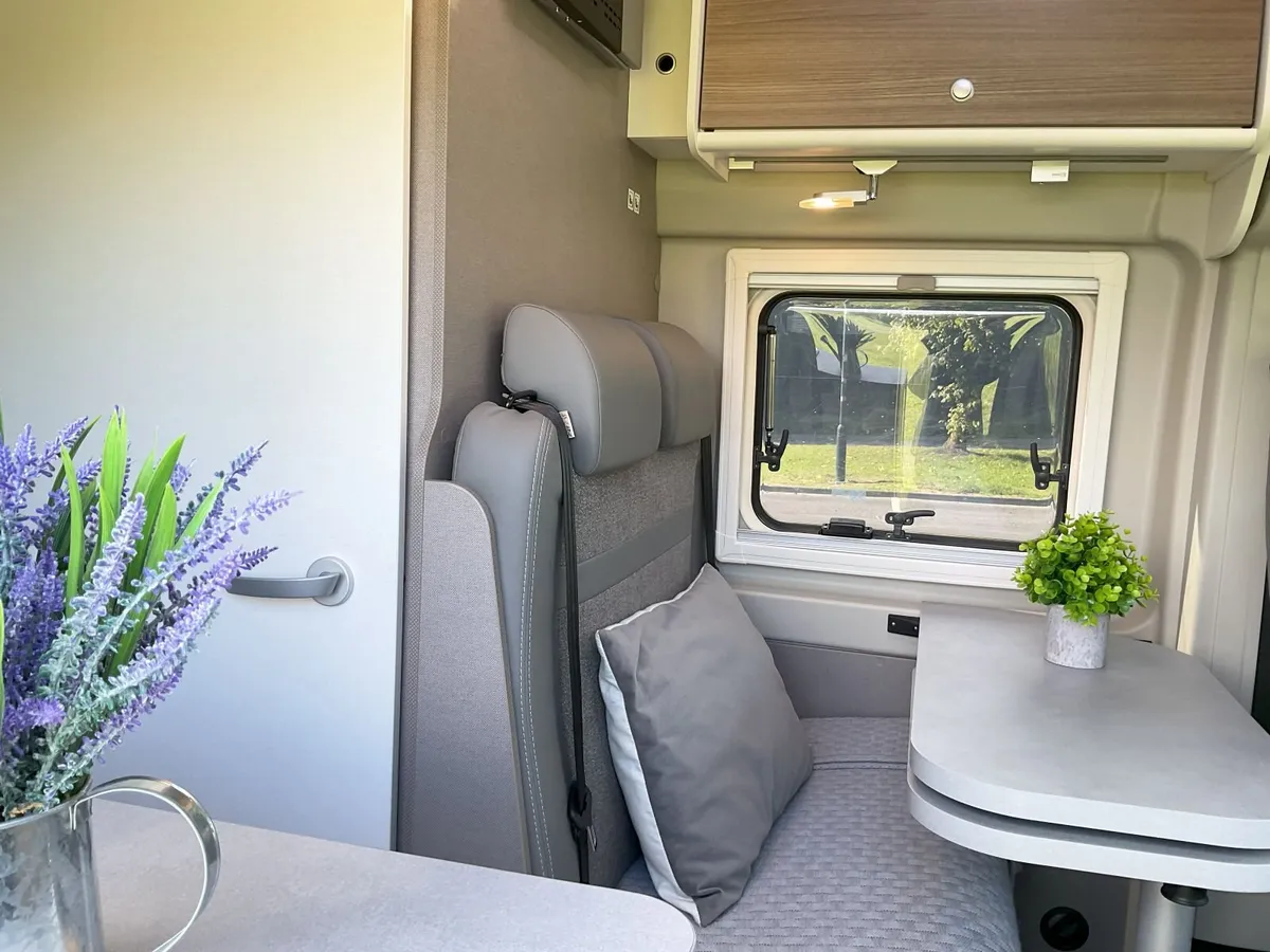 Etrusco 540 Campervan - Image 4