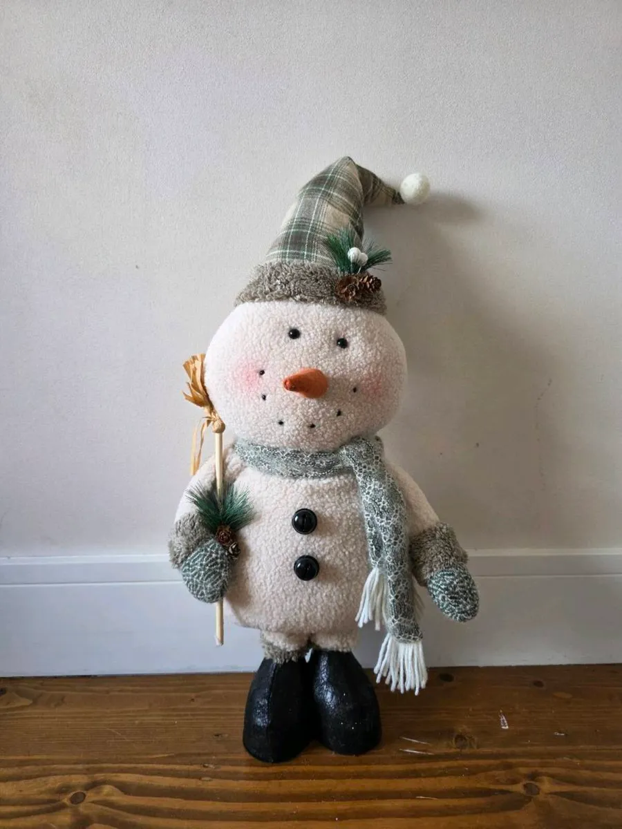 Large Extendable Legs Christmas Snowman Decoration - Image 2
