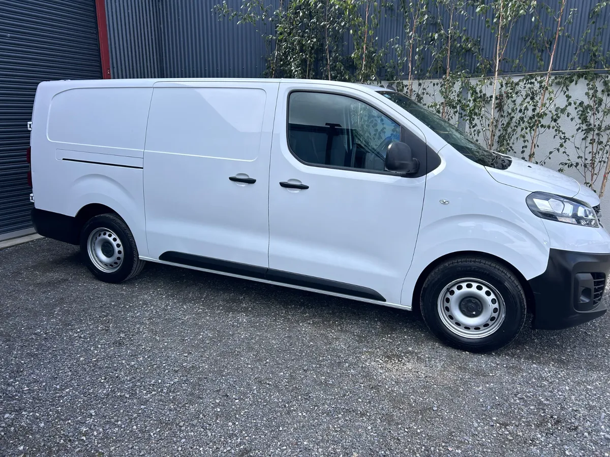 2023 Opel Vivaro ‘Long wheel base - Image 3