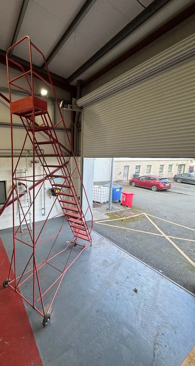 Ladder (Mobile platform) 4.70m - Image 2