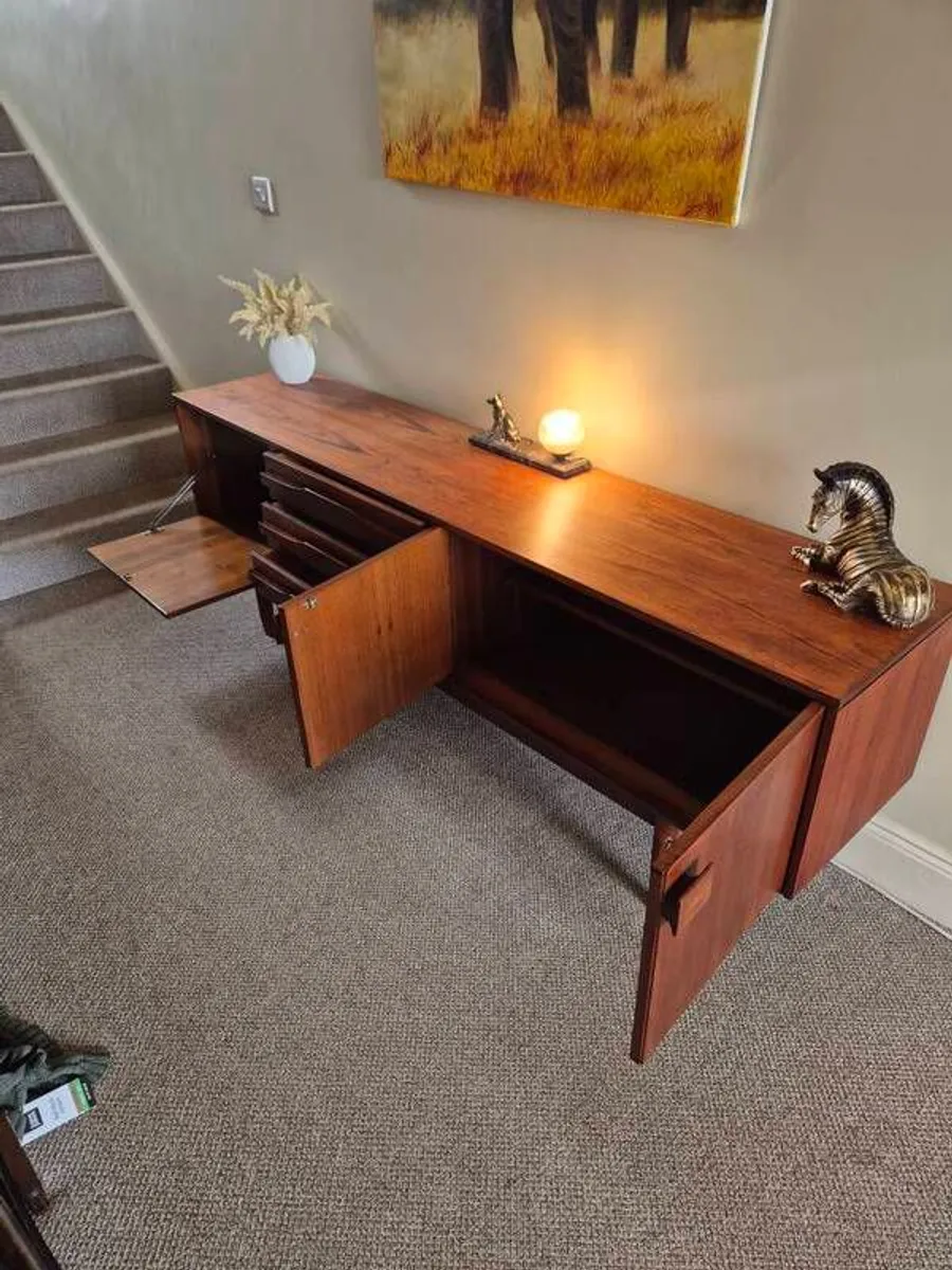 Mid century sideboard - Image 4