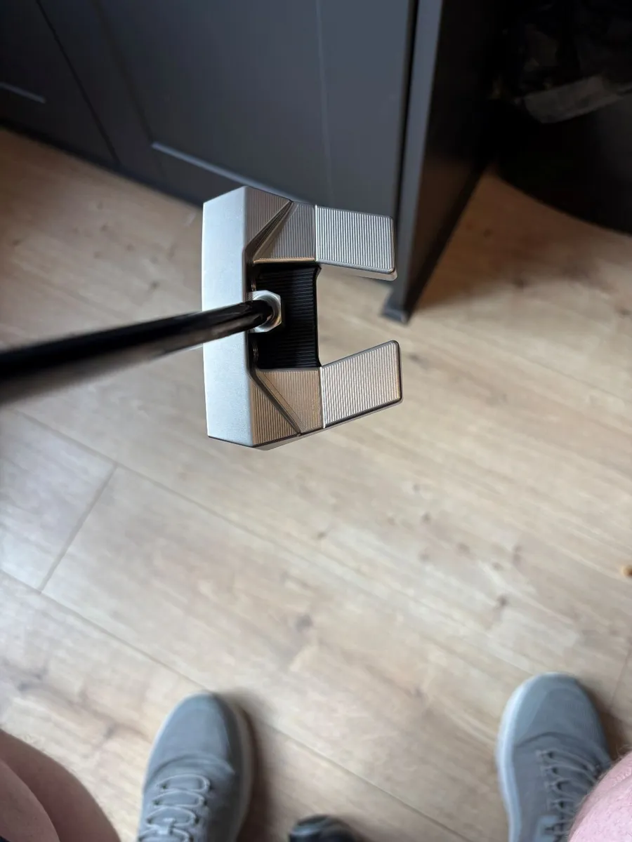 Golf Putter - Image 2