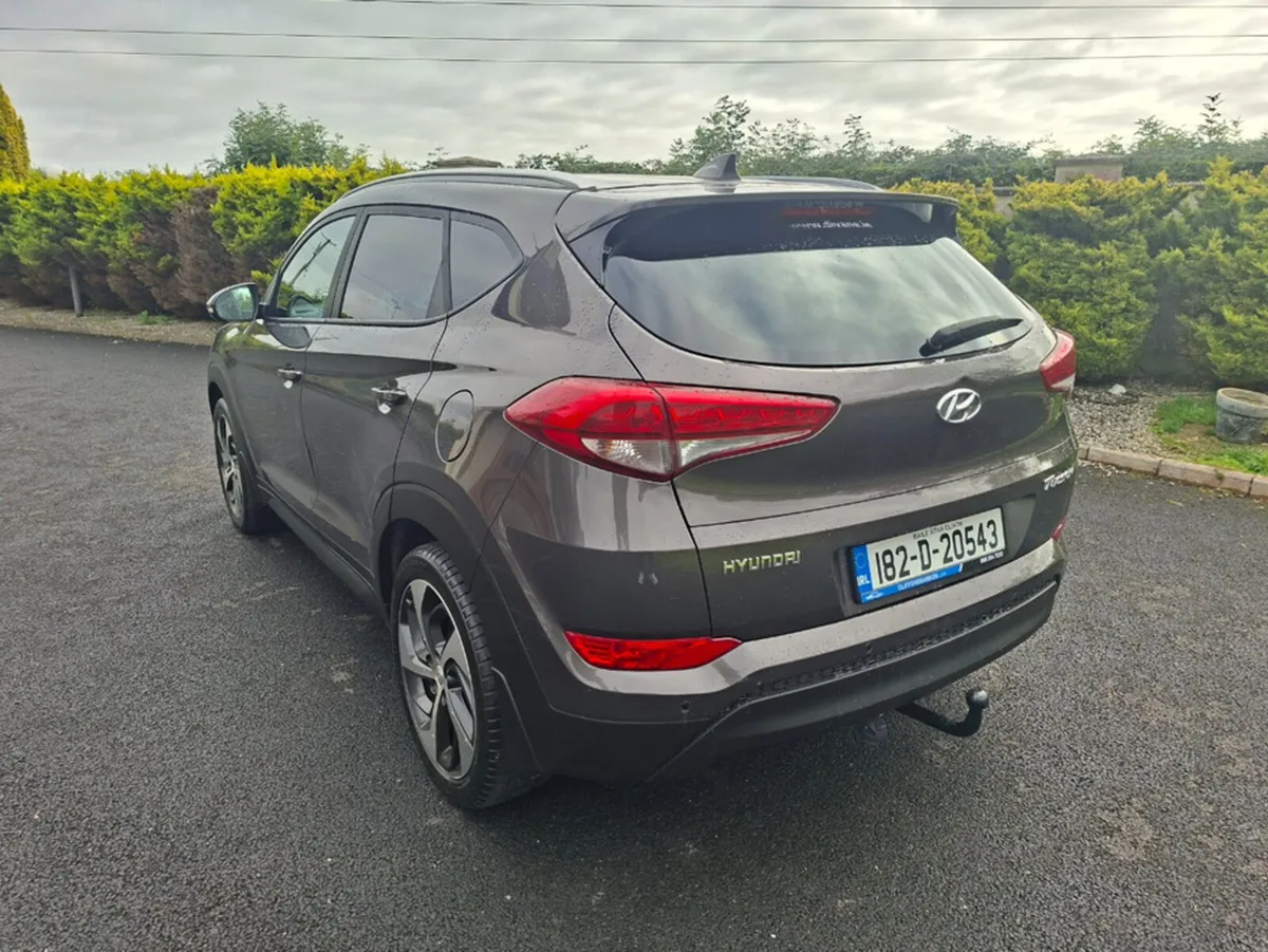Hyundai Tucson IX35 EXECUTIVE SE COMMERCIAL E6 4DR - Image 4