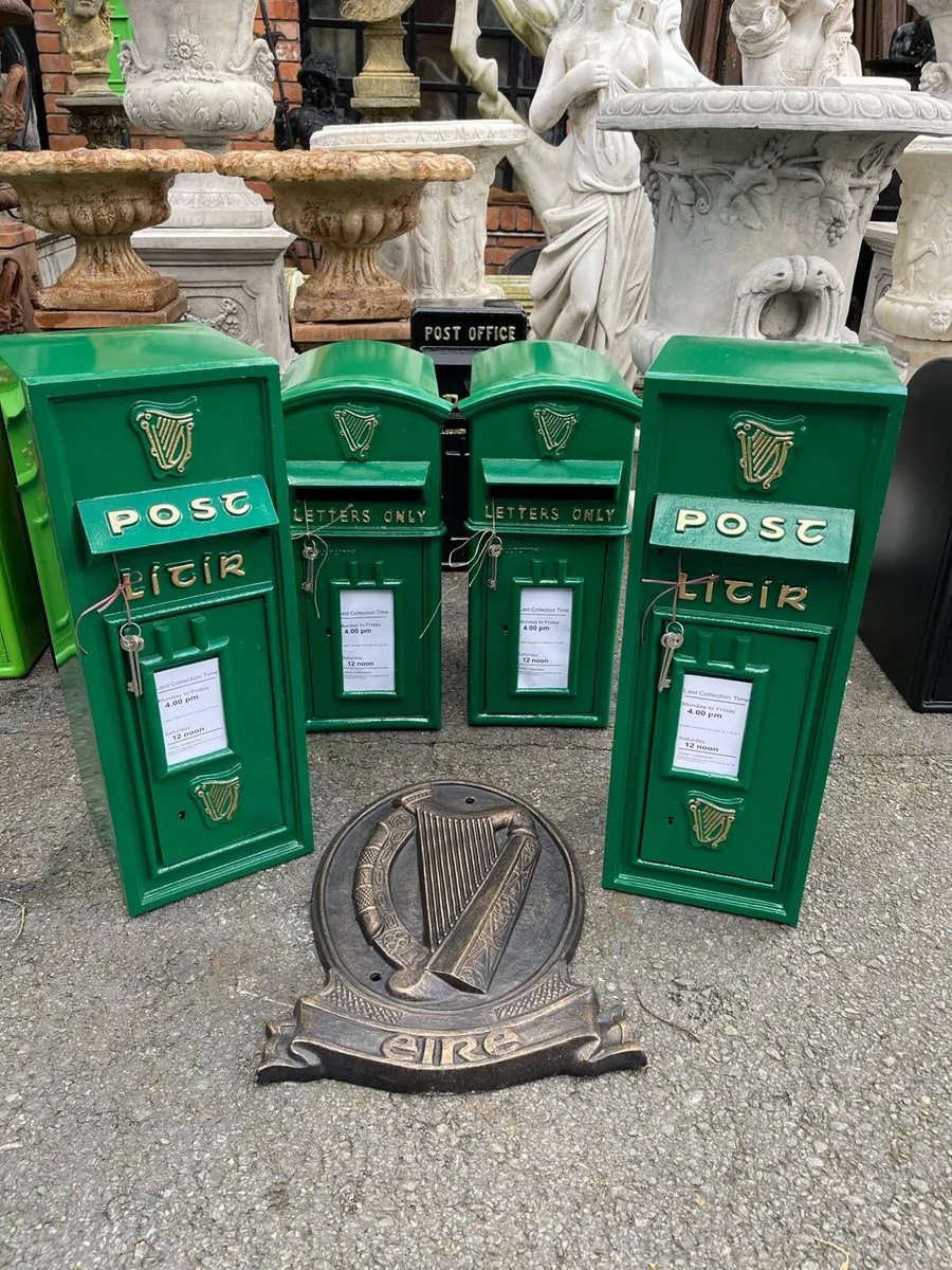 Irish post box building into wall - Image 2