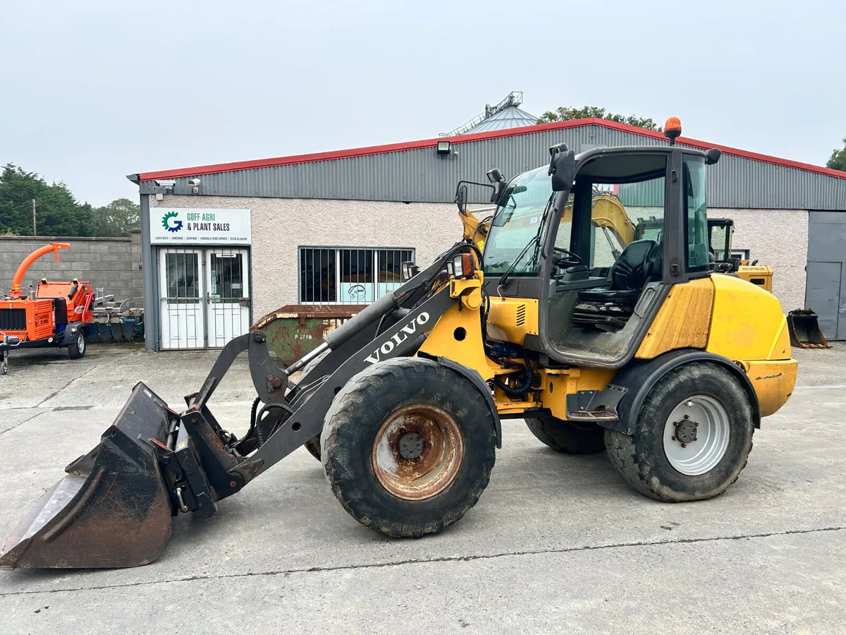 Volvo L25 - Image 4