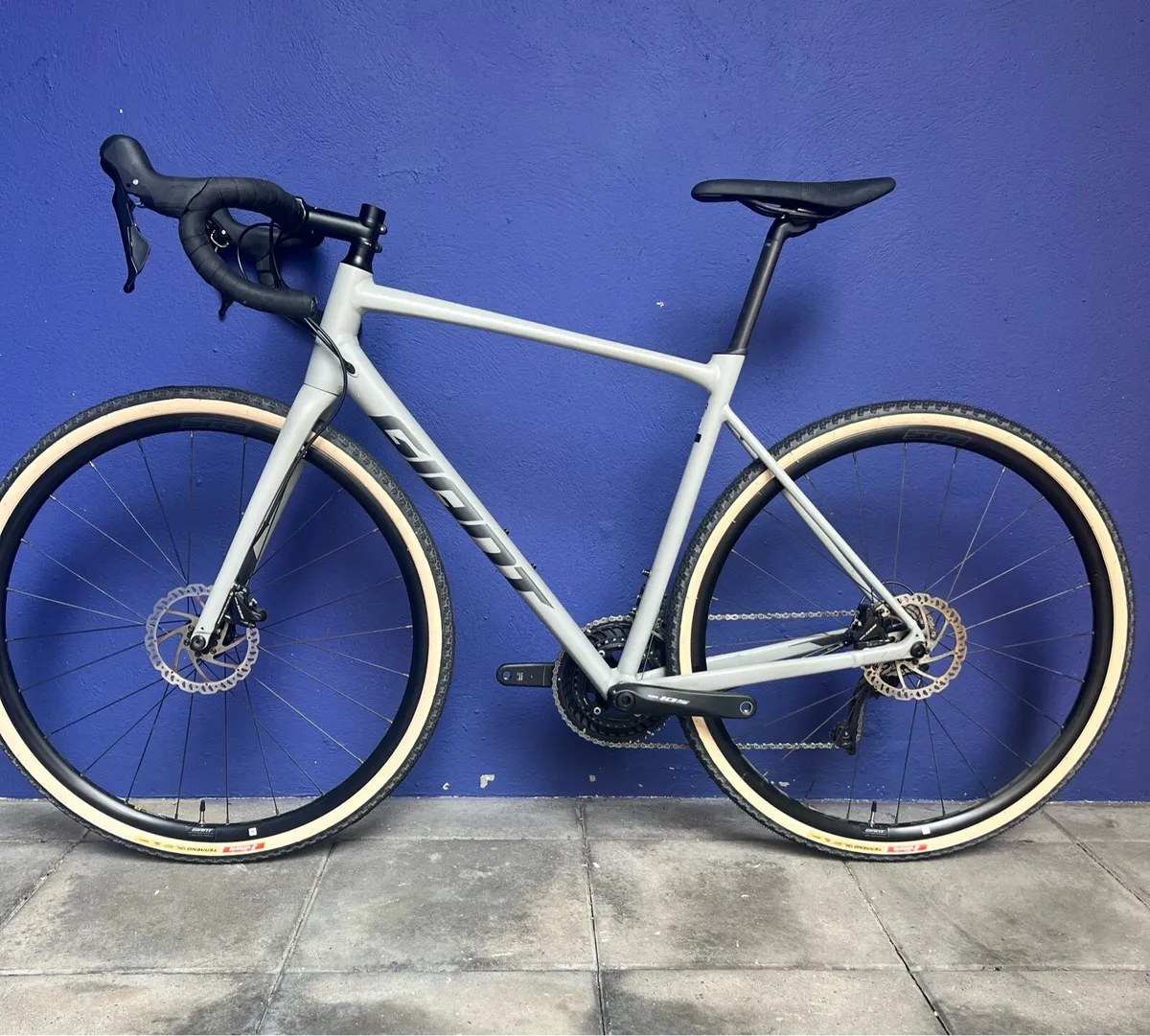 105, Giant contend ar - Image 2